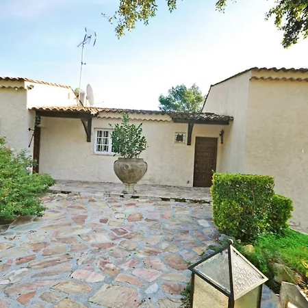 De 5 Chambres Avec Piscine Privee Jardin Clos Et Wifi A A 1 Km De La Villa *